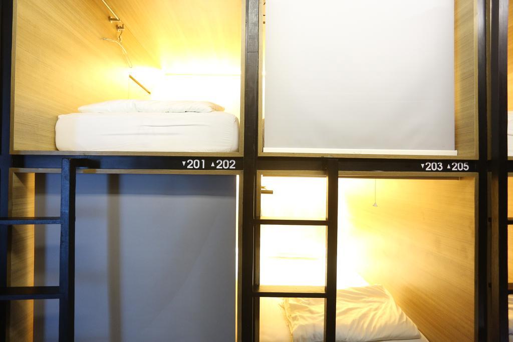 M Boutique Hostel Seminyak  Ngoại thất bức ảnh