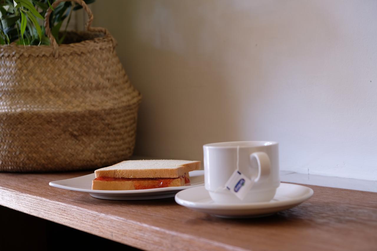 M Boutique Hostel Seminyak  Ngoại thất bức ảnh