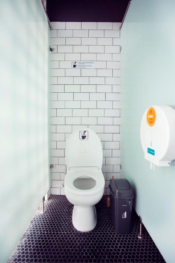 M Boutique Hostel Seminyak  Ngoại thất bức ảnh